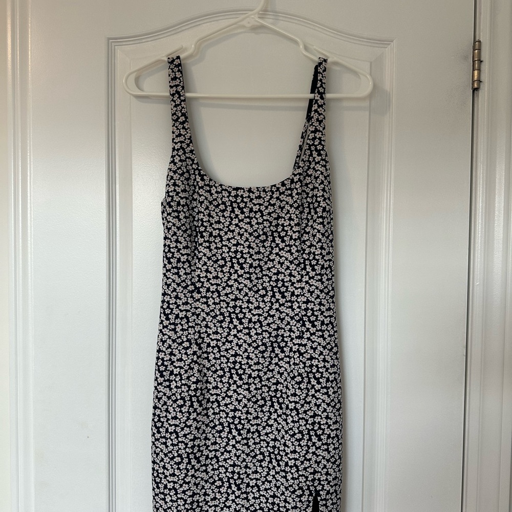 Abercrombie & Fitch Navy Blue and White Floral Mini Dress